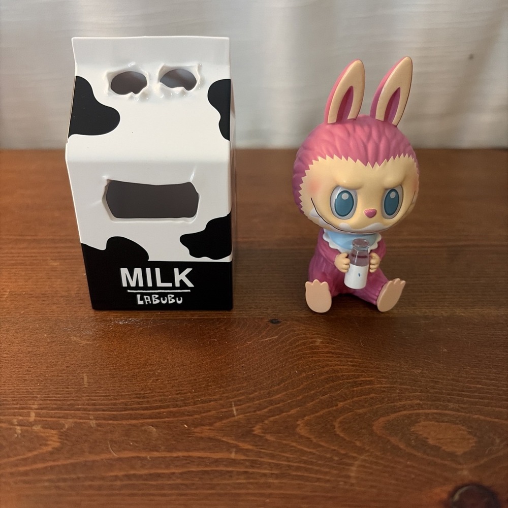 Pop Mart The Monsters‎ Labubu Wacky Mart MILK figure figurine